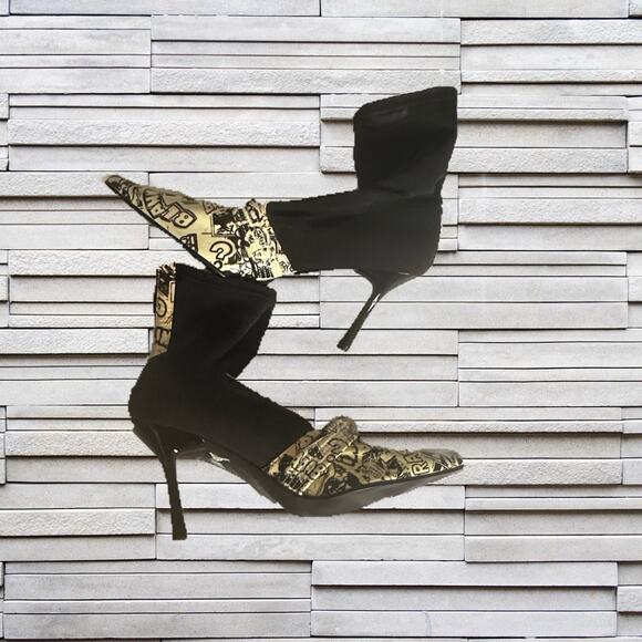 Vis-A-Vie Gothic Comic 3.5” Heeled Boots Sz. 8 - Picture 3 of 6